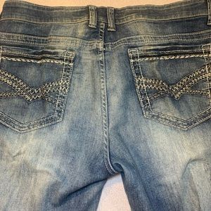 Helix Slim Straight 36x32 designer jeans